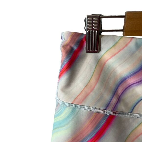 Athleta LOVE Proudly 7'' Bike Shorts Fitness Yoga Running Shorts Size Small - Picture 5 of 10